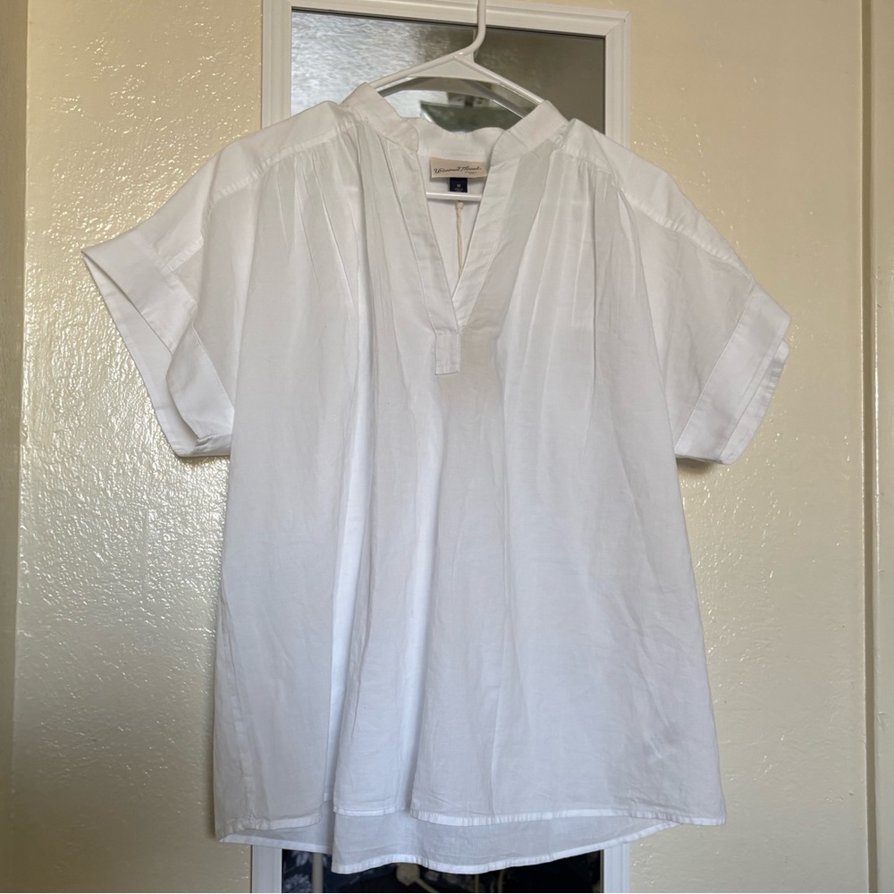 ✨ 3 for $20 ✨ NWT Universal Thread White Chic V-Neck Women's Blouse Medium